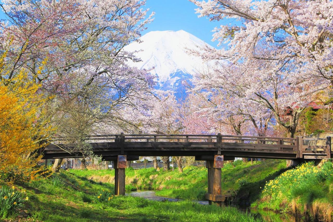 Hatago Sakuraya Yamanakako Dış mekan fotoğraf